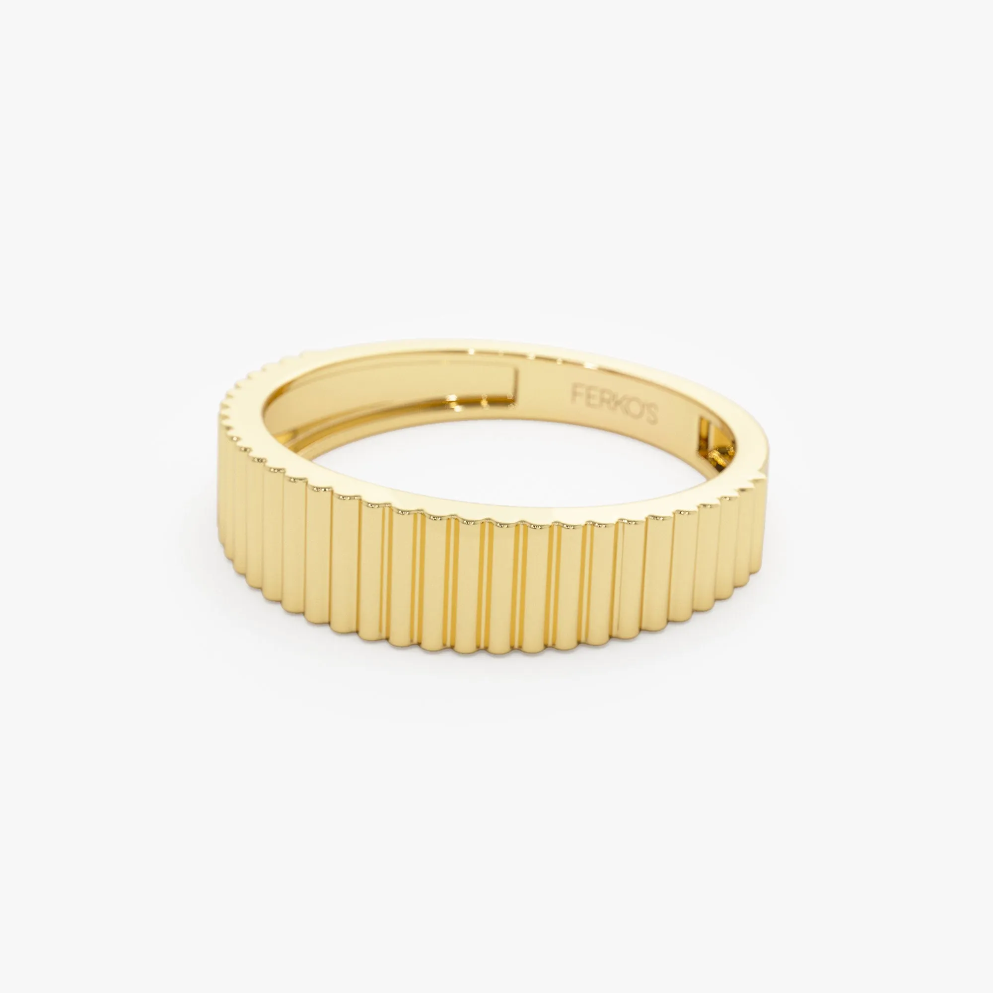 14k Fluted Textured Graduating Ring