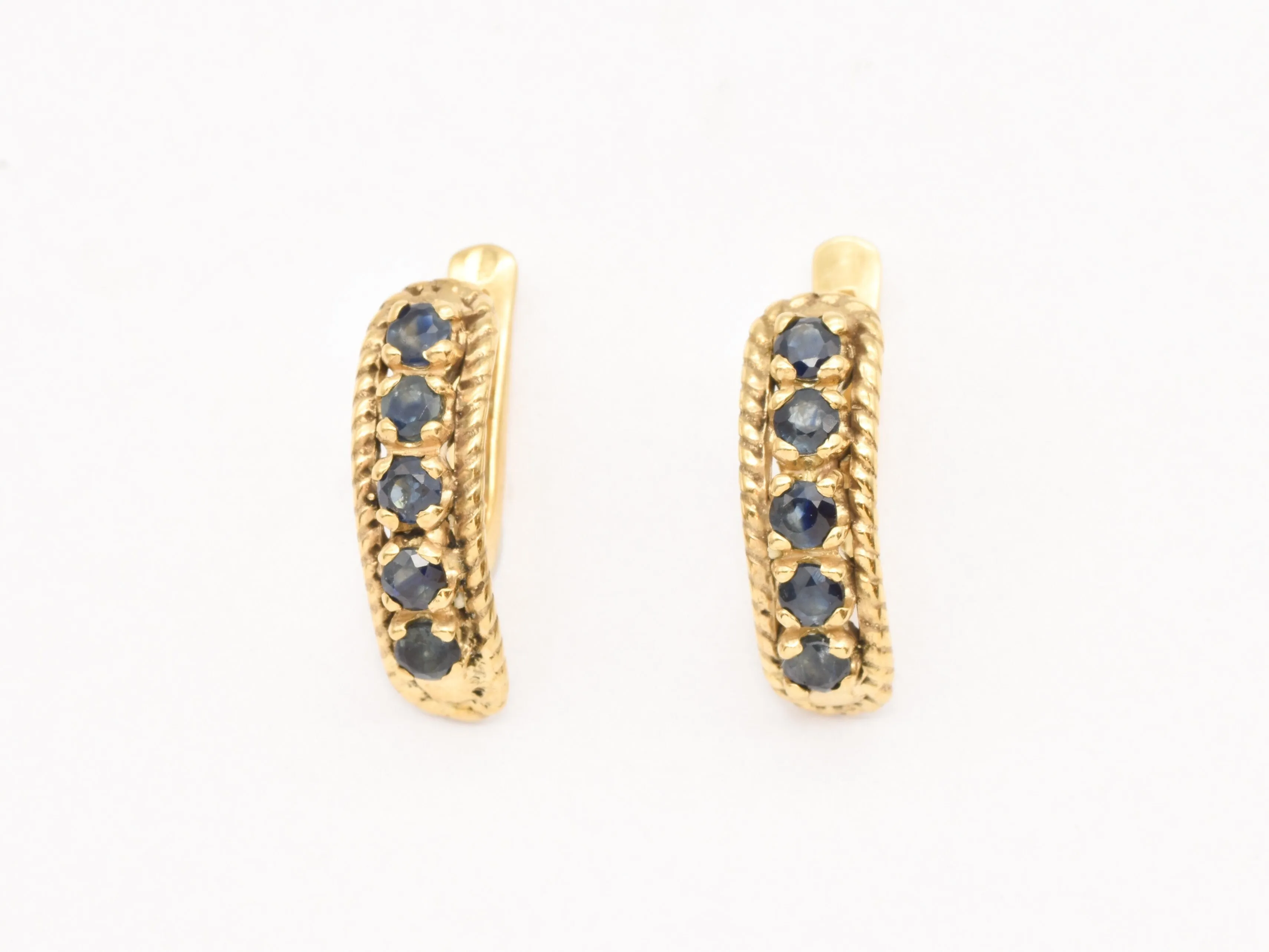 Genuine Sapphire Earrings - Gold Vertical Earrings - Blue Vintage Earrings
